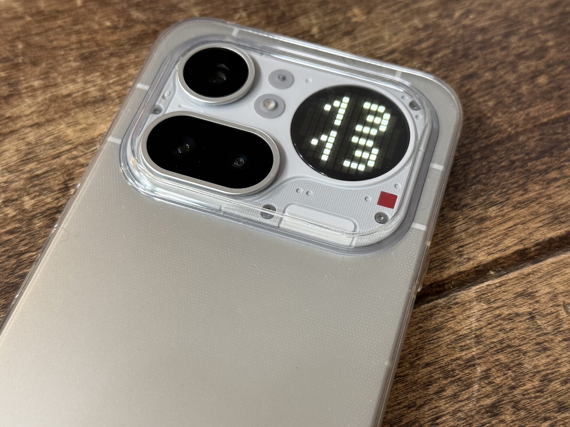 Nothing Phone (4a) Proの背面とカメラ部分